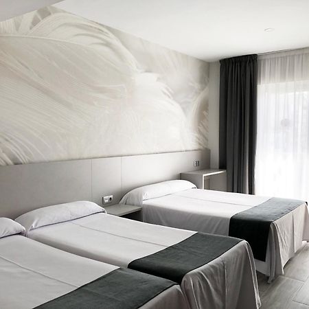 Hotel Maria del Mar Lloret de Mar Esterno foto