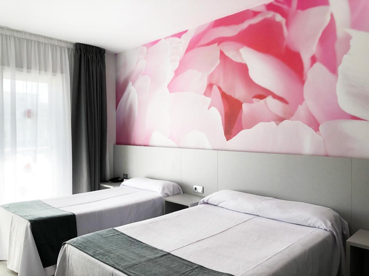 Hotel Maria del Mar Lloret de Mar Esterno foto